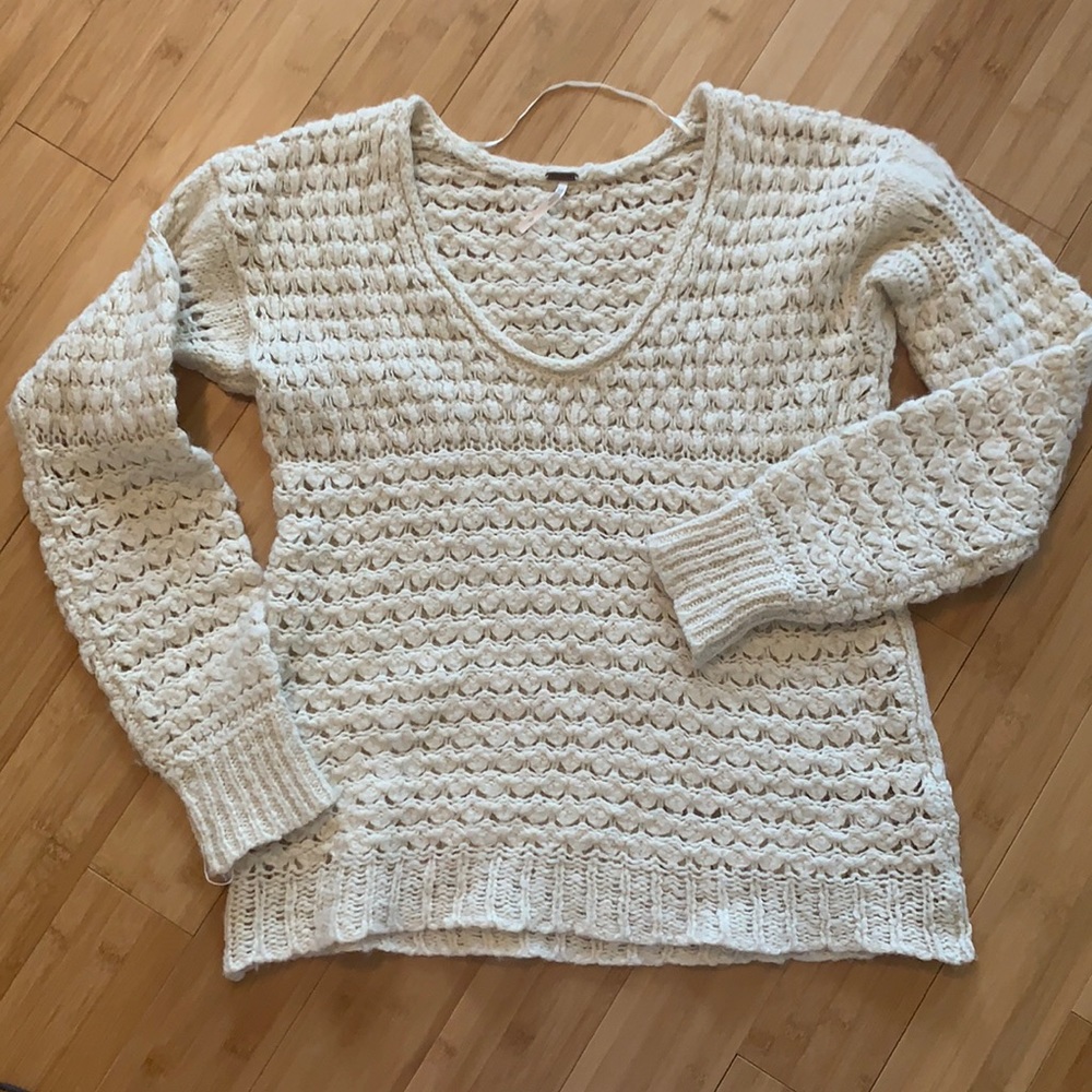 Oversized Free People sweater, size small